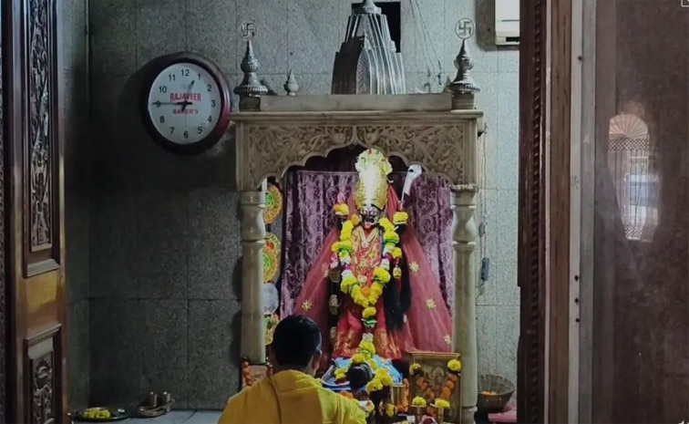 temple.jpg
