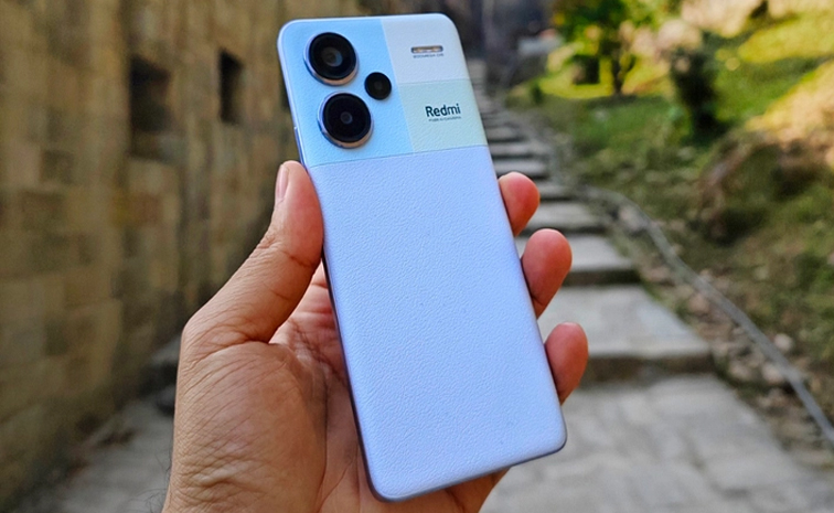 Redmi_2013_204g.jpg