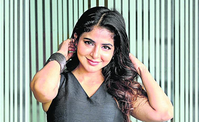 Aishwarya_20Menon_20Black.jpg