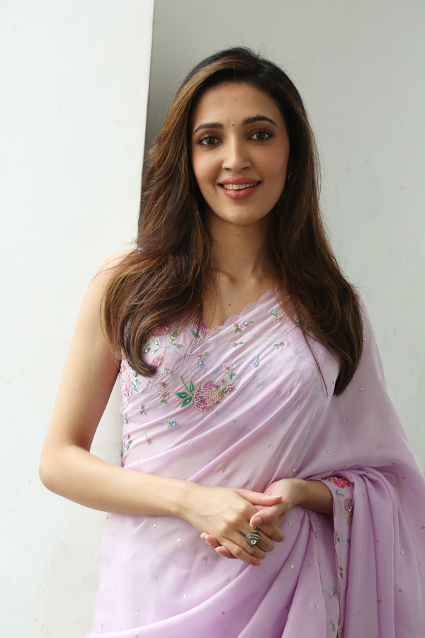 Neha-Shetty-13.jpg 14