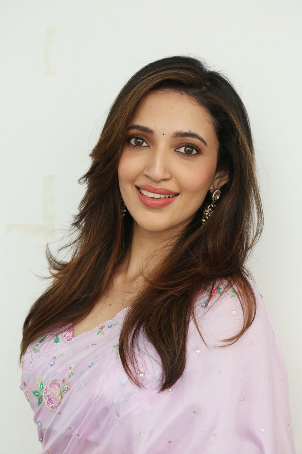 Neha-Shetty-9.jpg 10