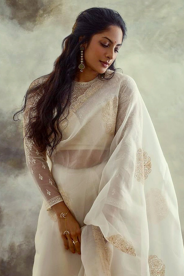 Sriya_20reddy_20amazing_20look_20_2813_29.jpg 9
