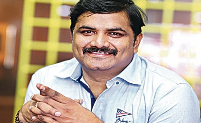 vamsi-karumanchi.jpg