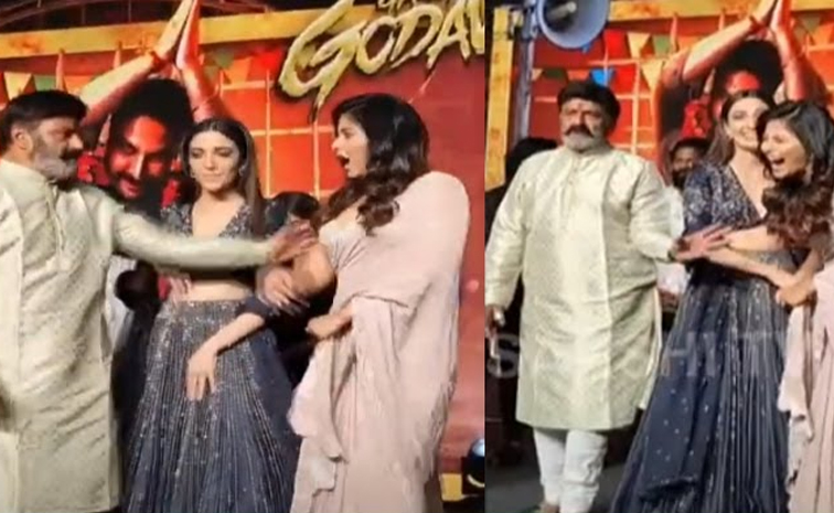 Balakrishna_Behaviour_With_Anjali.jpg