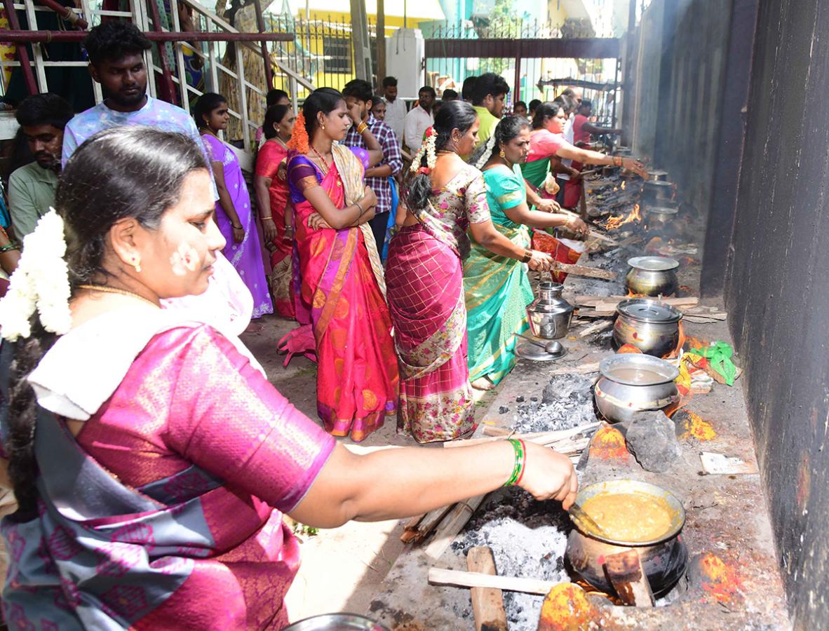 Gangamma_20Jatara_20Tataiahgunta_20in_20Tirupati-10.jpg 10