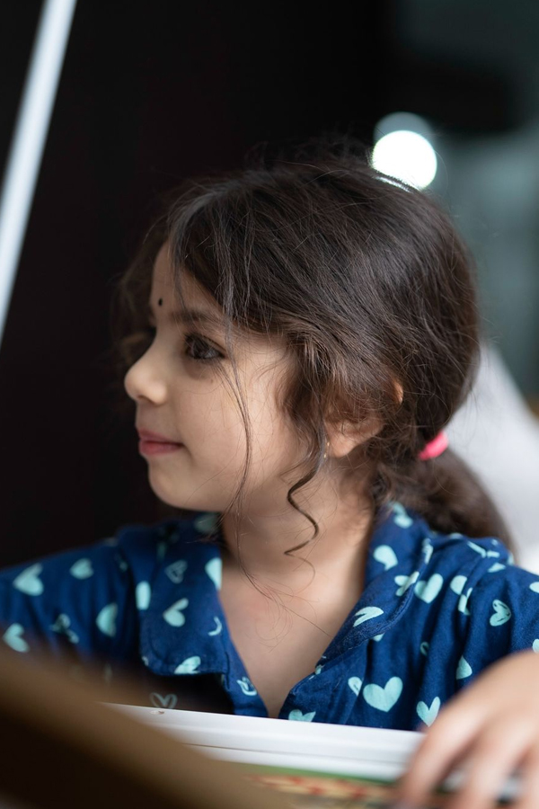 Geetha-Madhuri-Daughter-3.jpg 4