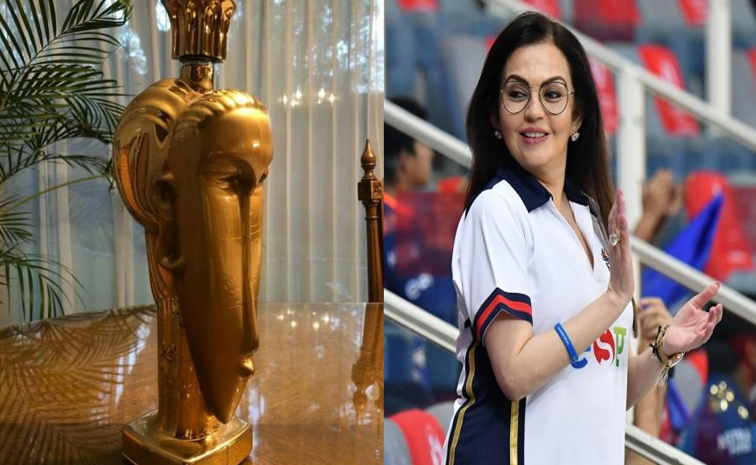 Nita_Ambani_water.jpg