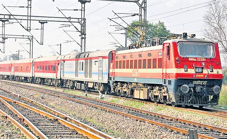 Special-Train-For-Jyotirlin.jpg