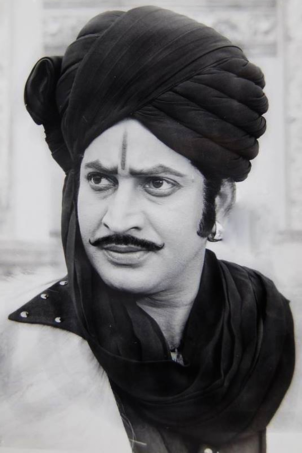 Krishna-4.jpg 5