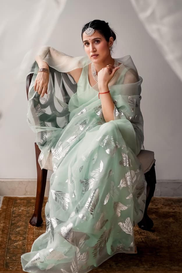 Fashion-12.jpg 14
