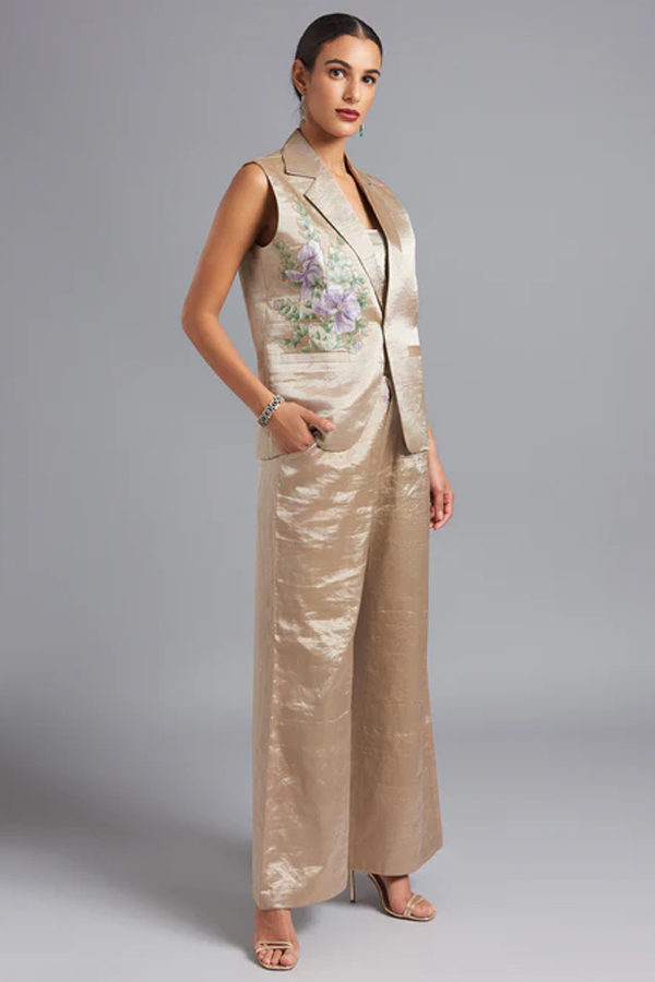 Fashion-3.jpg 4