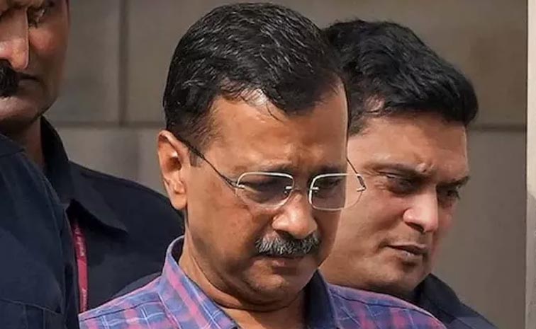 Delhi-Cm-Kejriwal-Surrender.jpg