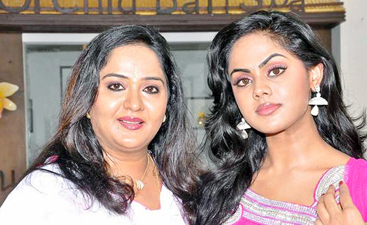 Happy_20birthday_20to_20the_20ever_20gorgeous_20actress_20Radha_20Photos_20_289_29.jpg 10