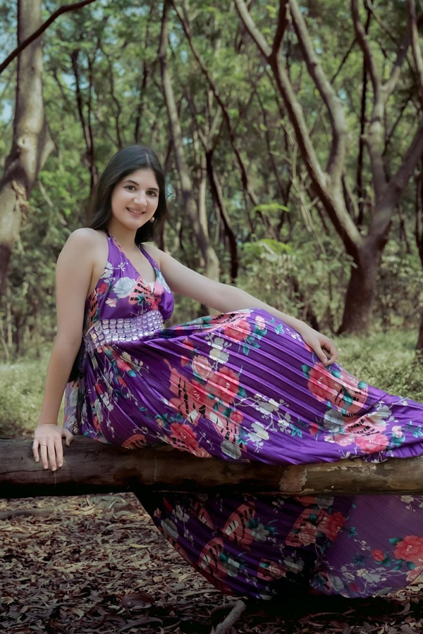 Harshaalii-Malhotra-36.jpg 36