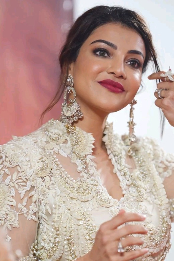 Kajal-Agarwal-17.jpg 18