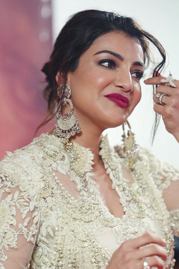 Kajal-Agarwal-18.jpg 19