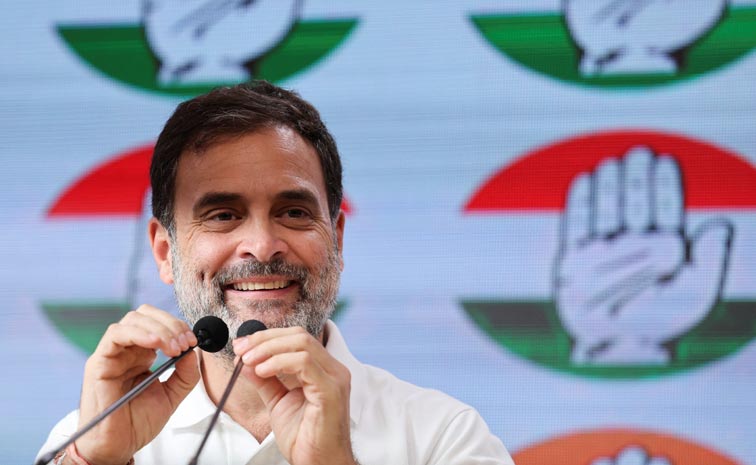 Rahul_Gandhi_Wayanad_Raebar.jpg