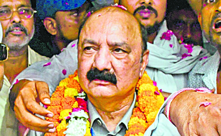 kishor.jpg