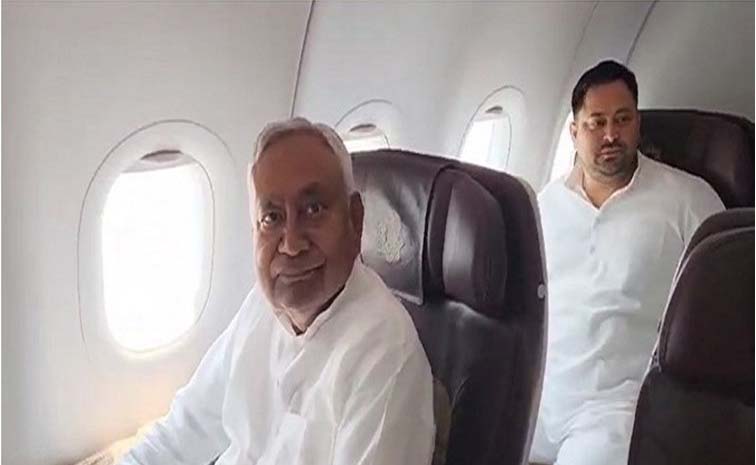 nitishtejaswi1.jpg