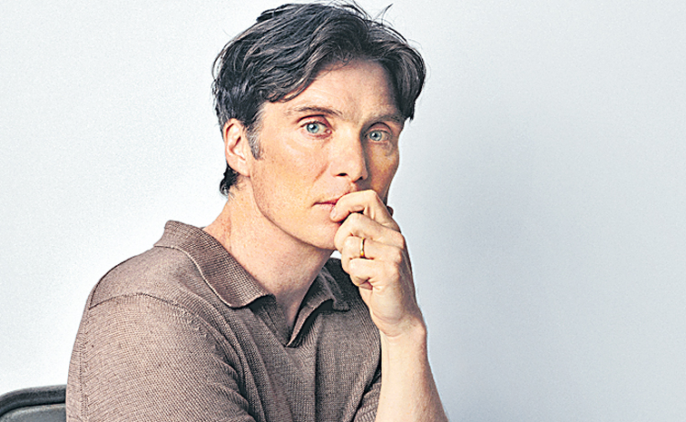 Cillian-Murphy-Seated.jpg