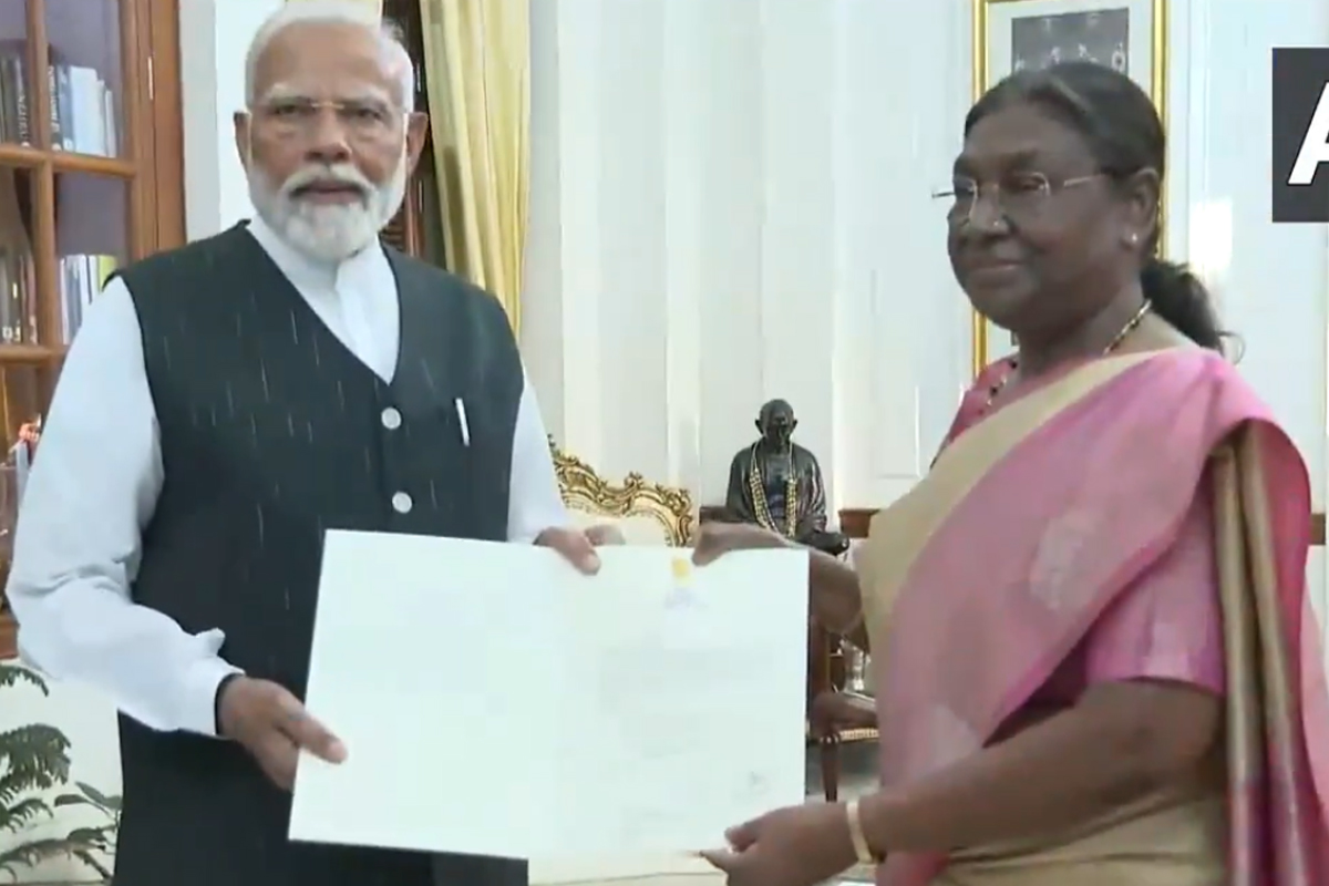 Modi_Rashtrapathi_Bhavan.jpg