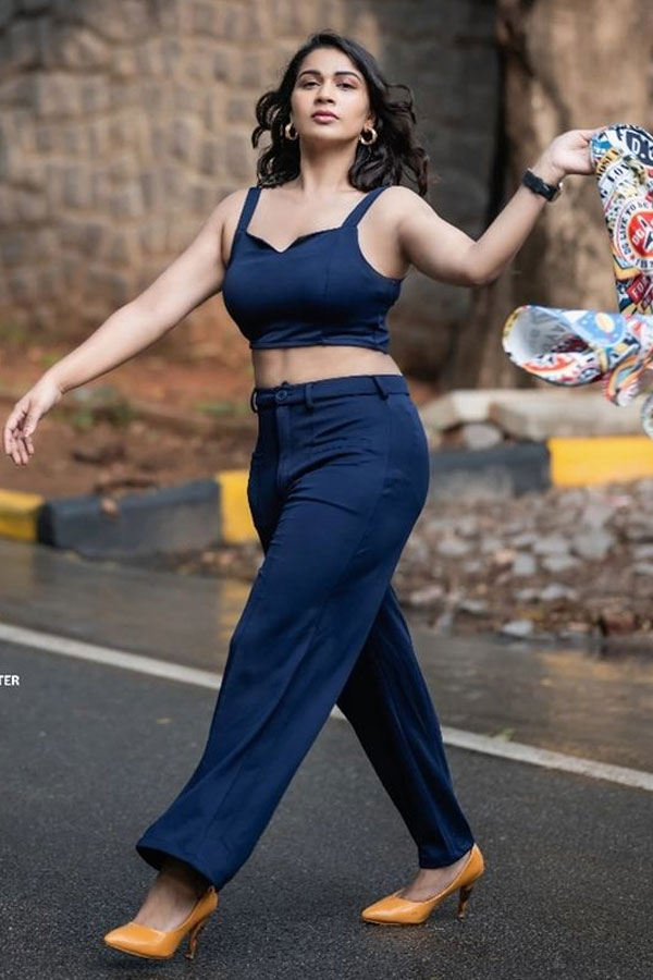 inaya9.jpg 14