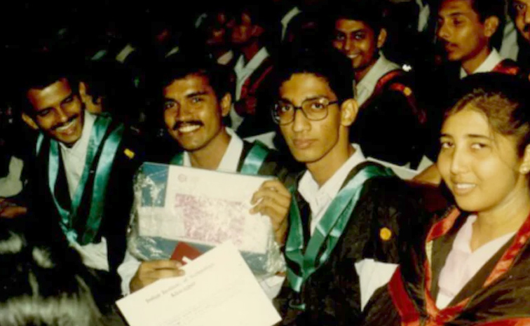 Google_20CEO_20Sundar_20Pichai_20celebrates_2052nd_20birthday_20Special_20Photos_20_284_29.jpg 5