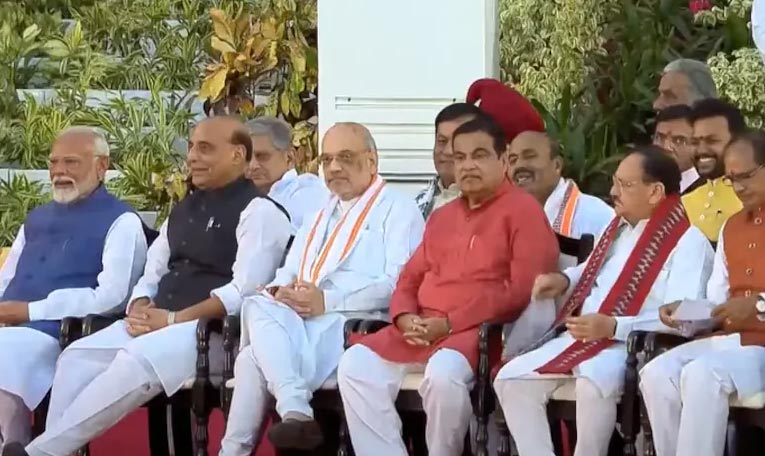 Modi_Cabinet.jpg