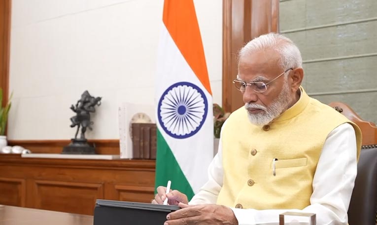 PM_Modi_Charge_First_Sign.jpg