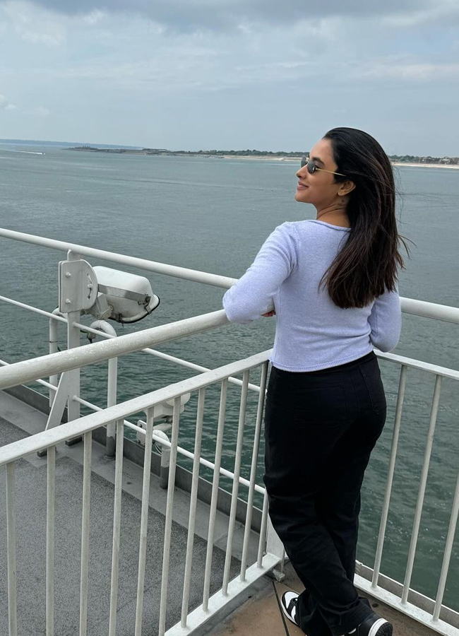 Priyanka-Arul-Mohan-8.jpg 9