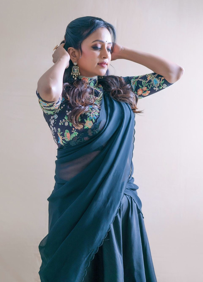 Suma-Kanakala-12_0.jpg 13