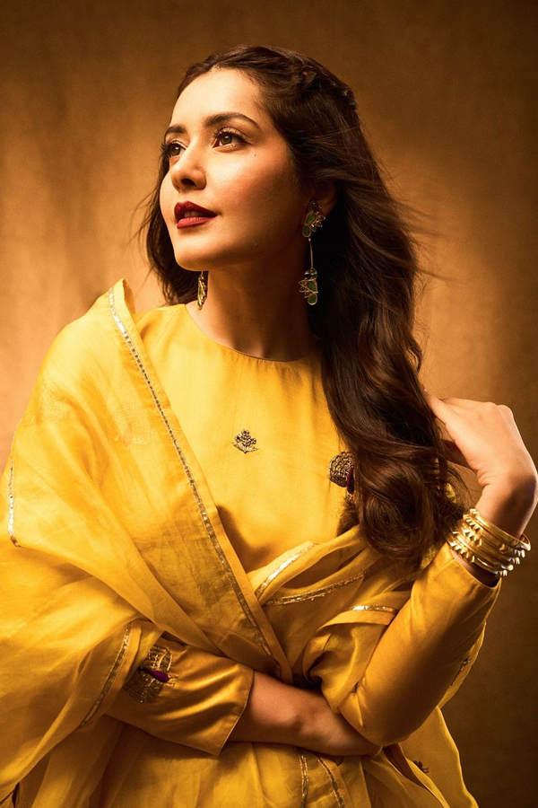 Raashi-Khanna-6.jpg 7
