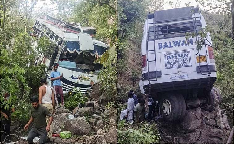 Reasi_20attack_bus.jpg