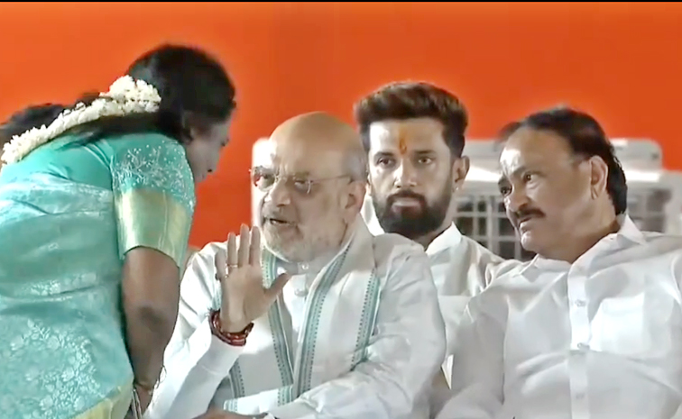 AmitShah-Tamlsai.jpg