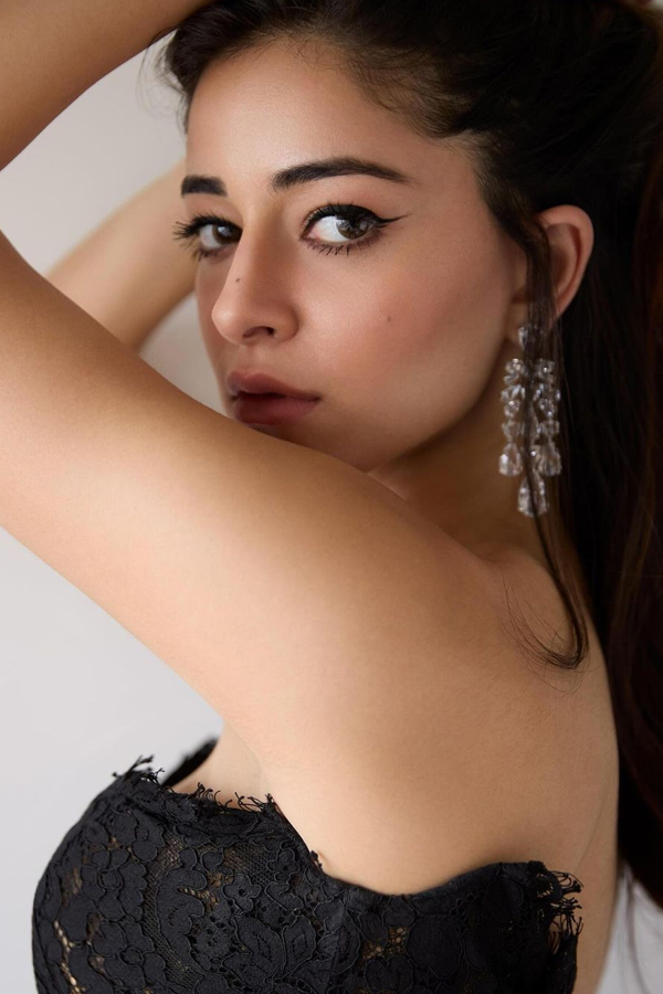 Ananya-Panday-1.jpg 2