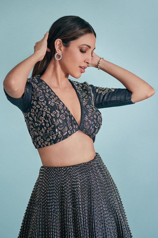 Neha-Shetty-12.jpg 13