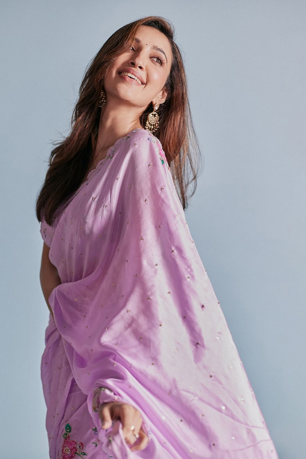 Neha-Shetty-8.jpg 9