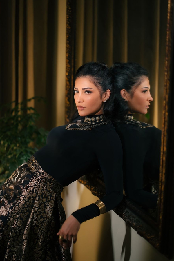 Shruti-Haasan-1.jpg 2