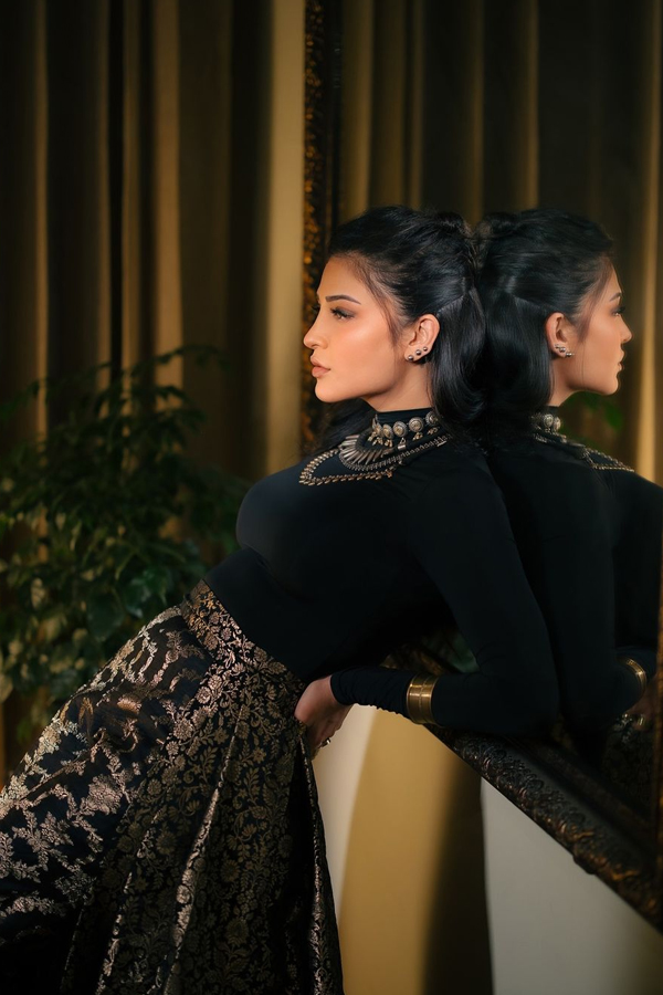 Shruti-Haasan-5.jpg 6