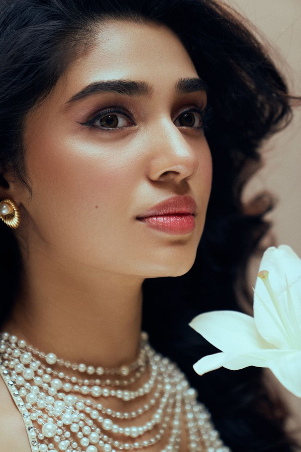 Krithi-Shetty-9.jpg 10