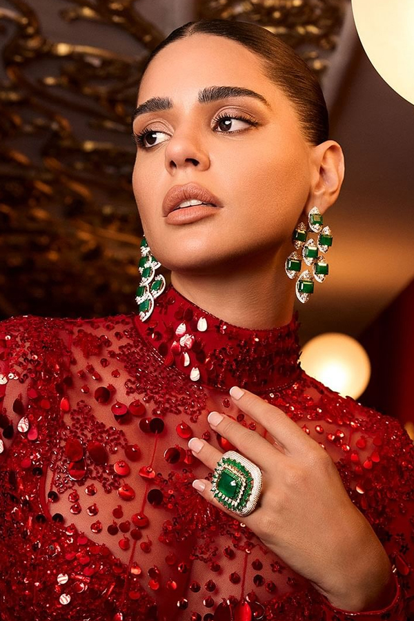 Manish-Malhotra-Jewellery-21.jpg 22