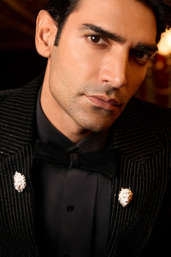 Manish-Malhotra-Jewellery-22.jpg 23
