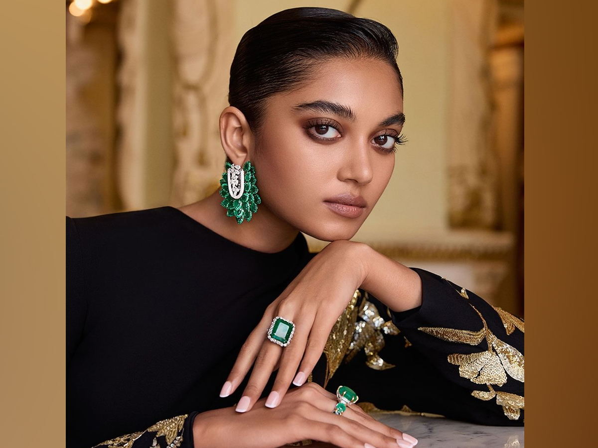Manish-Malhotra-Jewellery-6.jpg 7