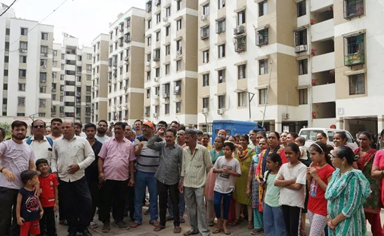 Vadodara_Muslim_Family_Objection.jpg