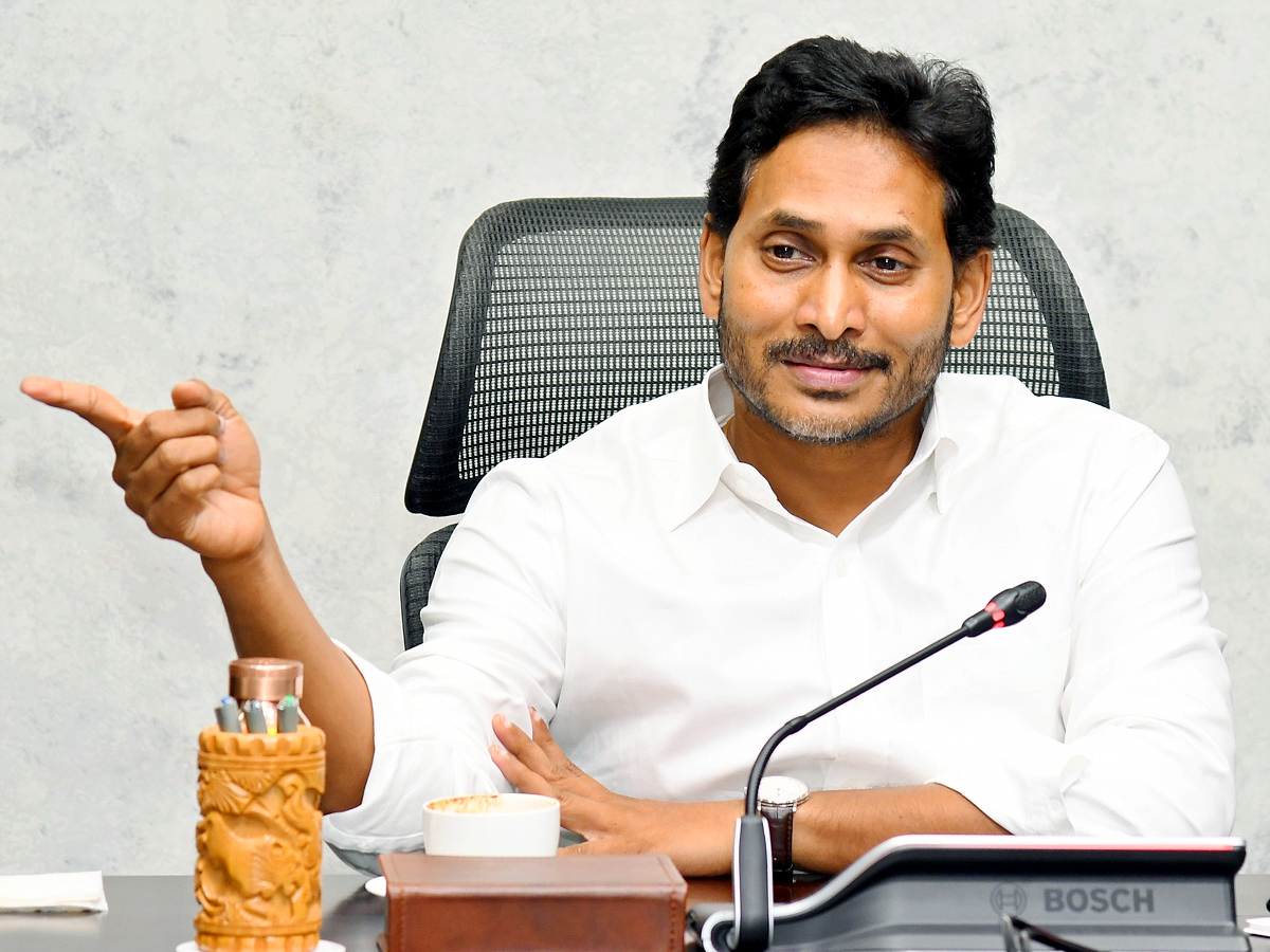 YS_20Jagan_20Key_20Meeting_20With_20YSRCP_20MP_20Candidates_20Photos_20_286_29.jpg 6
