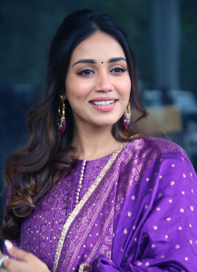 actress_20nivetha_20pethuraj_20latest_20images-_20_2817_29.jpg 17