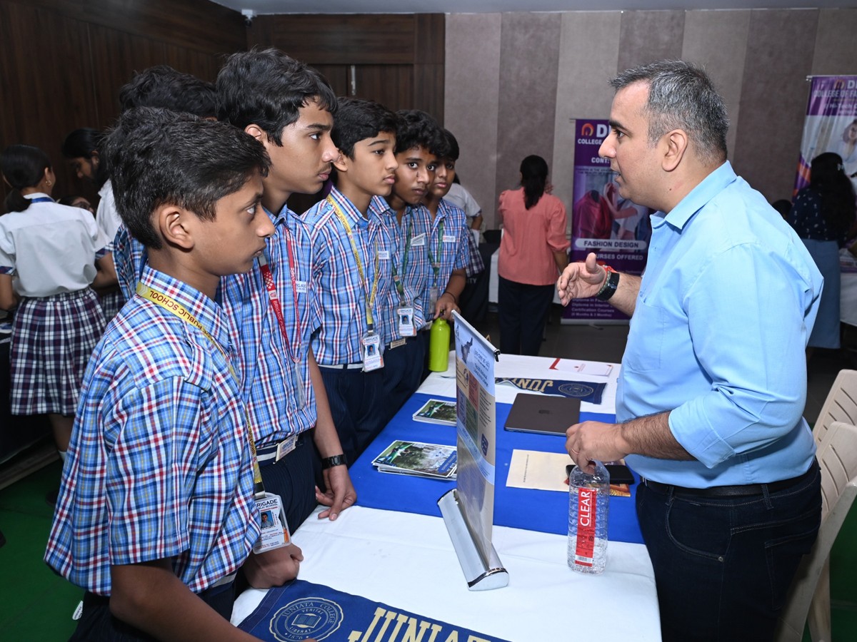 Madapur-Career-Fair-3.jpg 3
