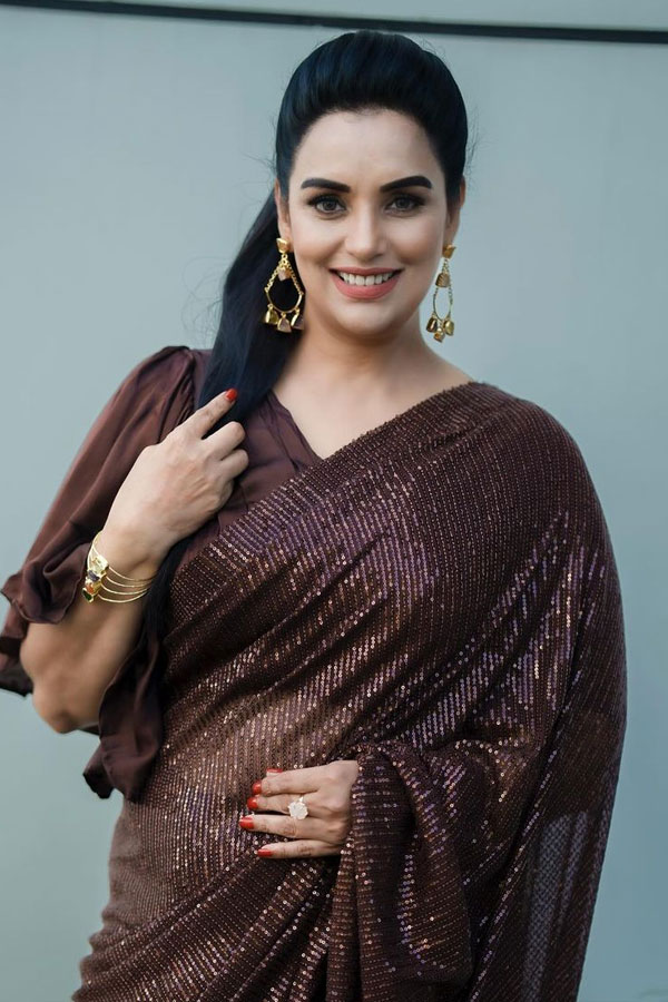 swetha8.jpg 10