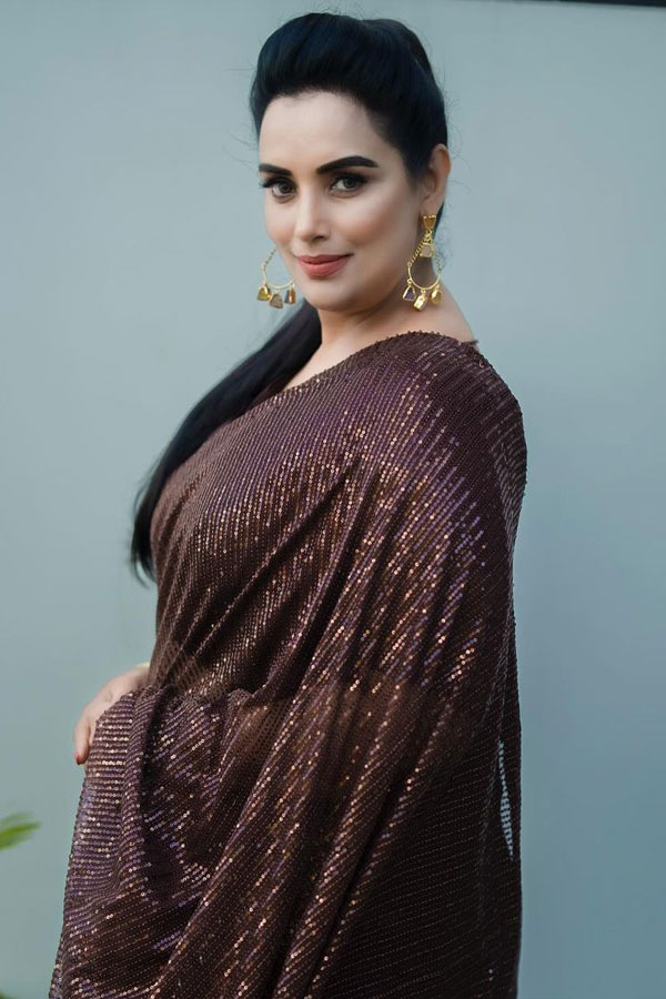 swetha9.jpg 11