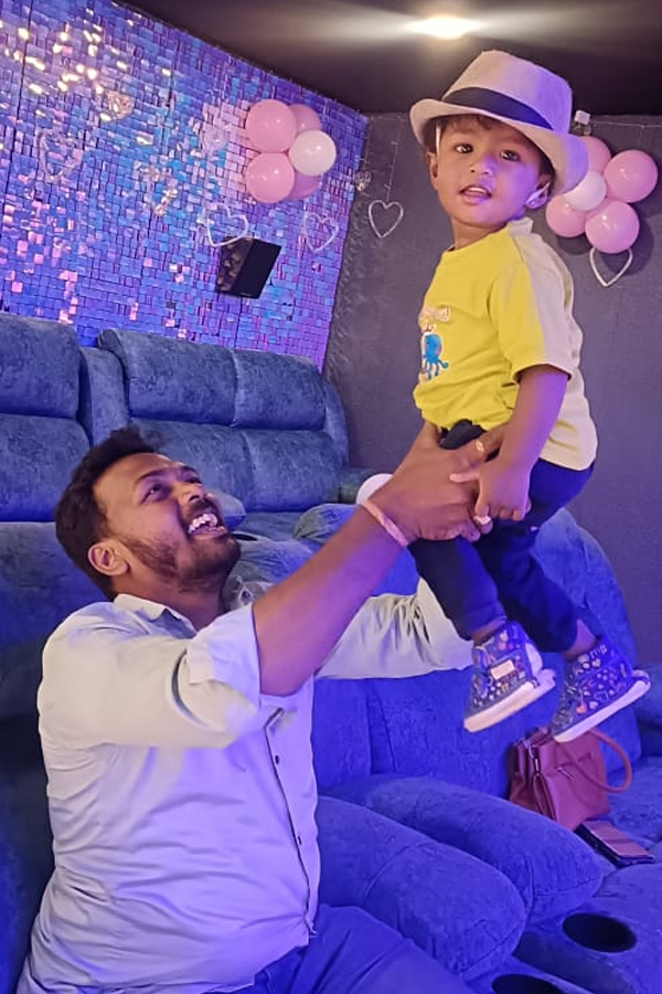 Fathers-Day-Selfiee-14.jpg 17